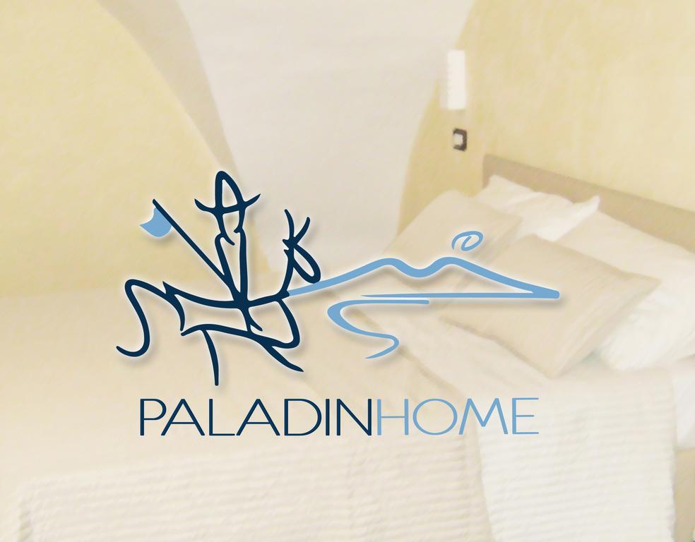 Paladin * Naples