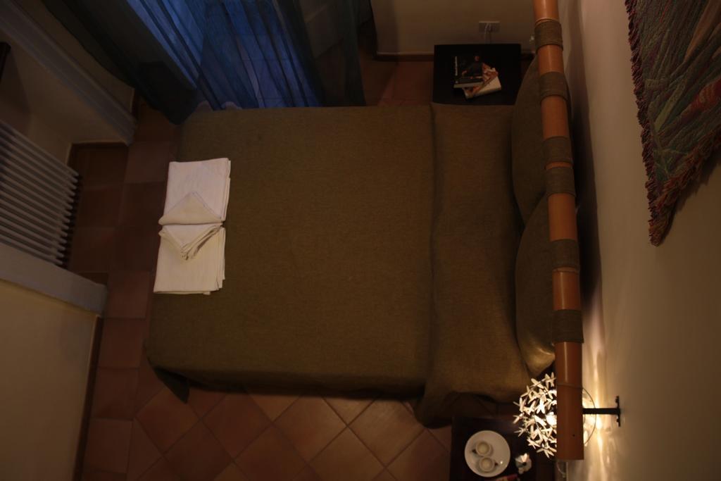 Dimora Dei Giganti Bed & Breakfast Naples