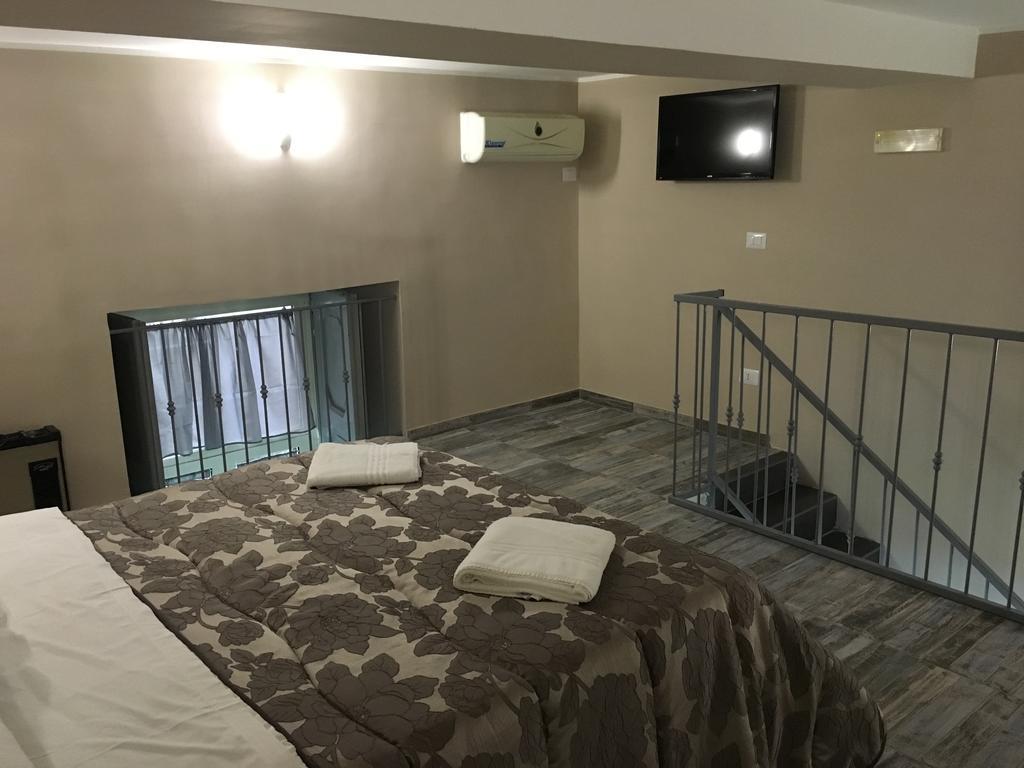 Chez Moi Bed & Breakfast 2*