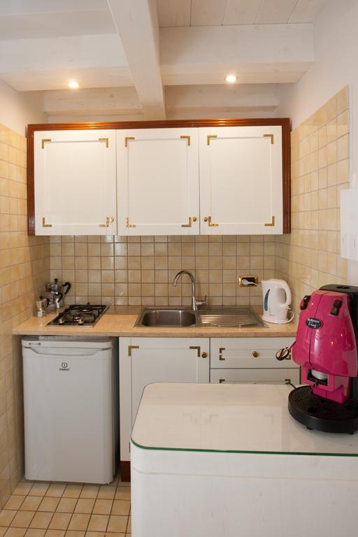 Ausonia Guest house