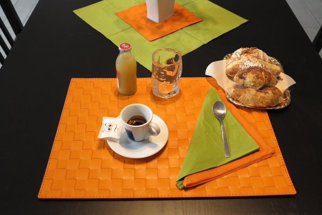 Sweethometoledo Apartment Naples