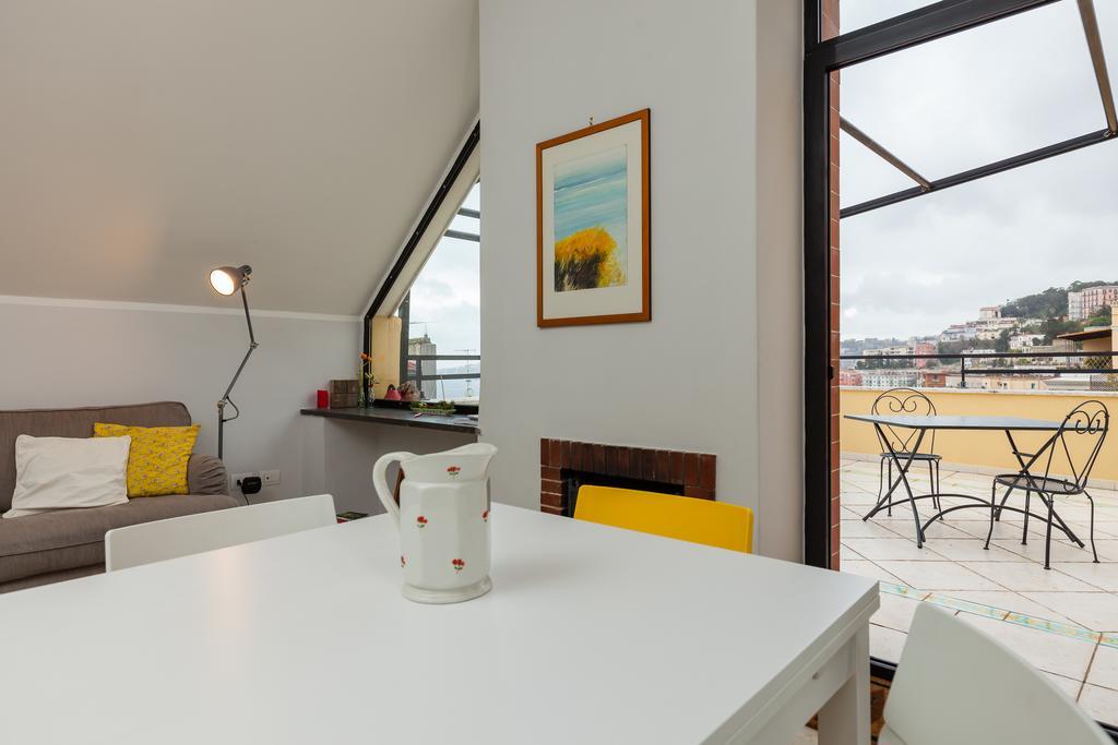 Bright Rooftop By Napoliapartments *