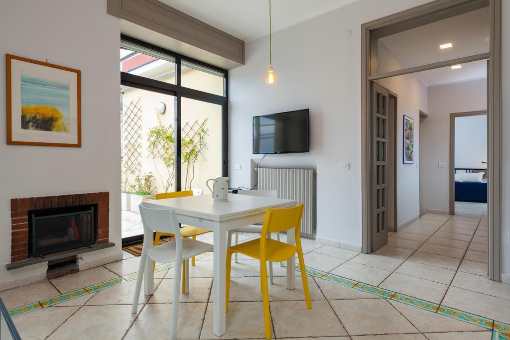 Apartment Bright Rooftop By Napoliapartments *
