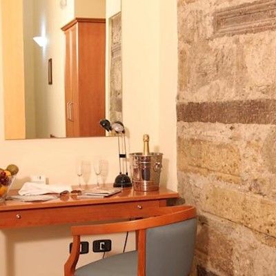 Hotel Caravaggio Naples