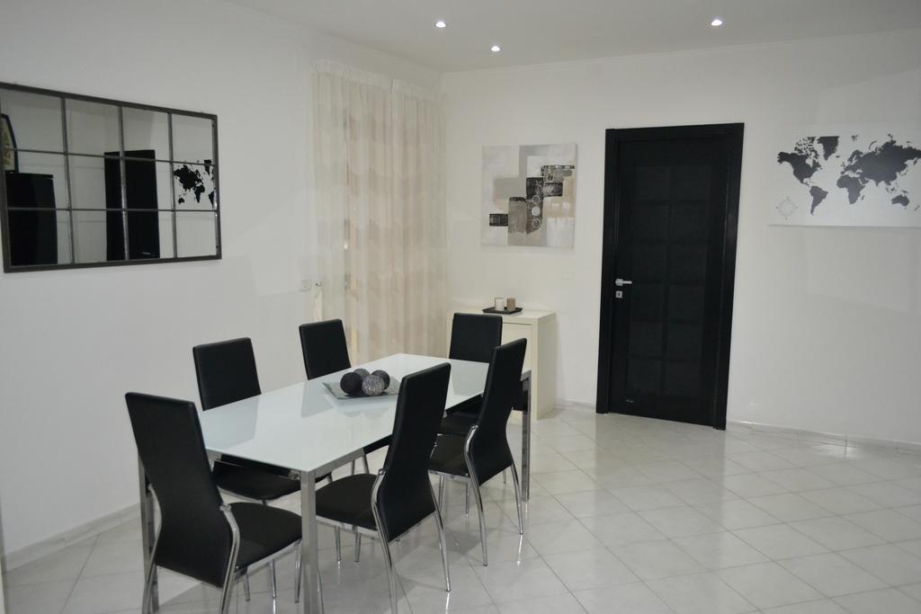 Holiday home Homenapoli Naples