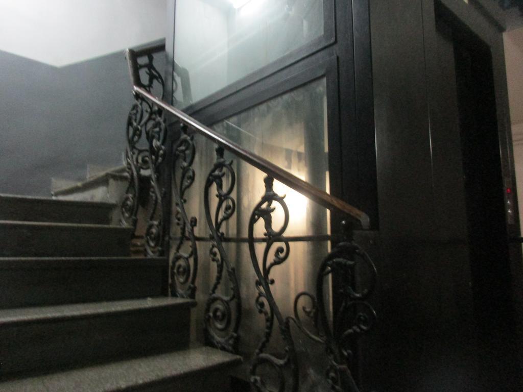 Apartment Nella Storica Piazza Carlo Iii