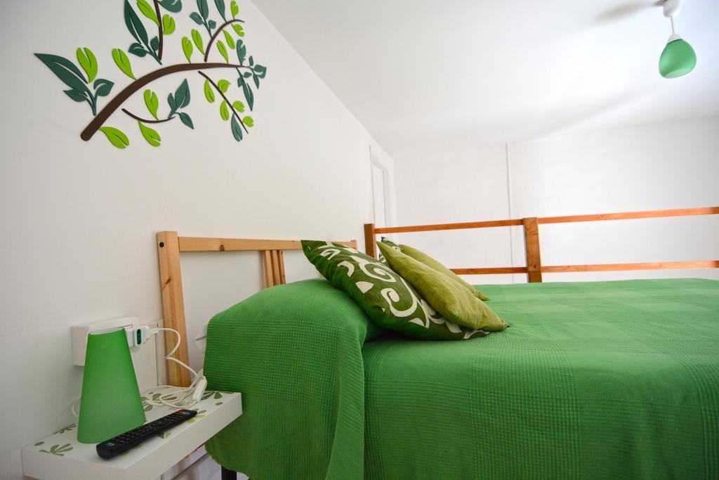 Tecla Bed & Breakfast 3*