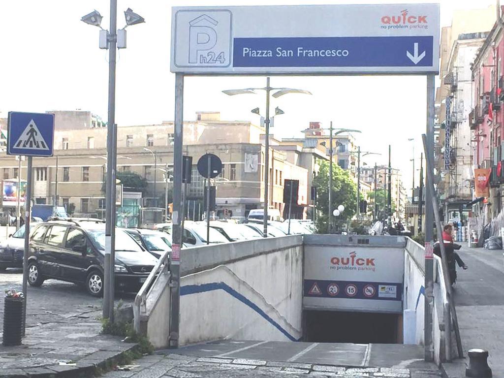 Bed & Breakfast A Castel Capuano Naples