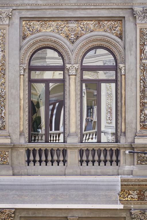 Bed & Breakfast Maison Toledo 210 3*