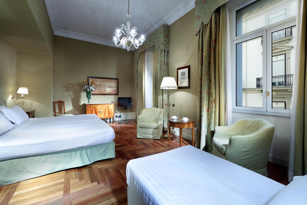 Eurostars Excelsior Naples