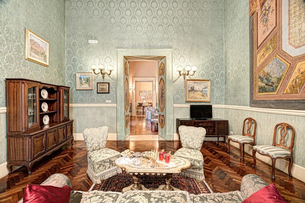 Arthouse Lady Marys Tribunali Luxury Naples