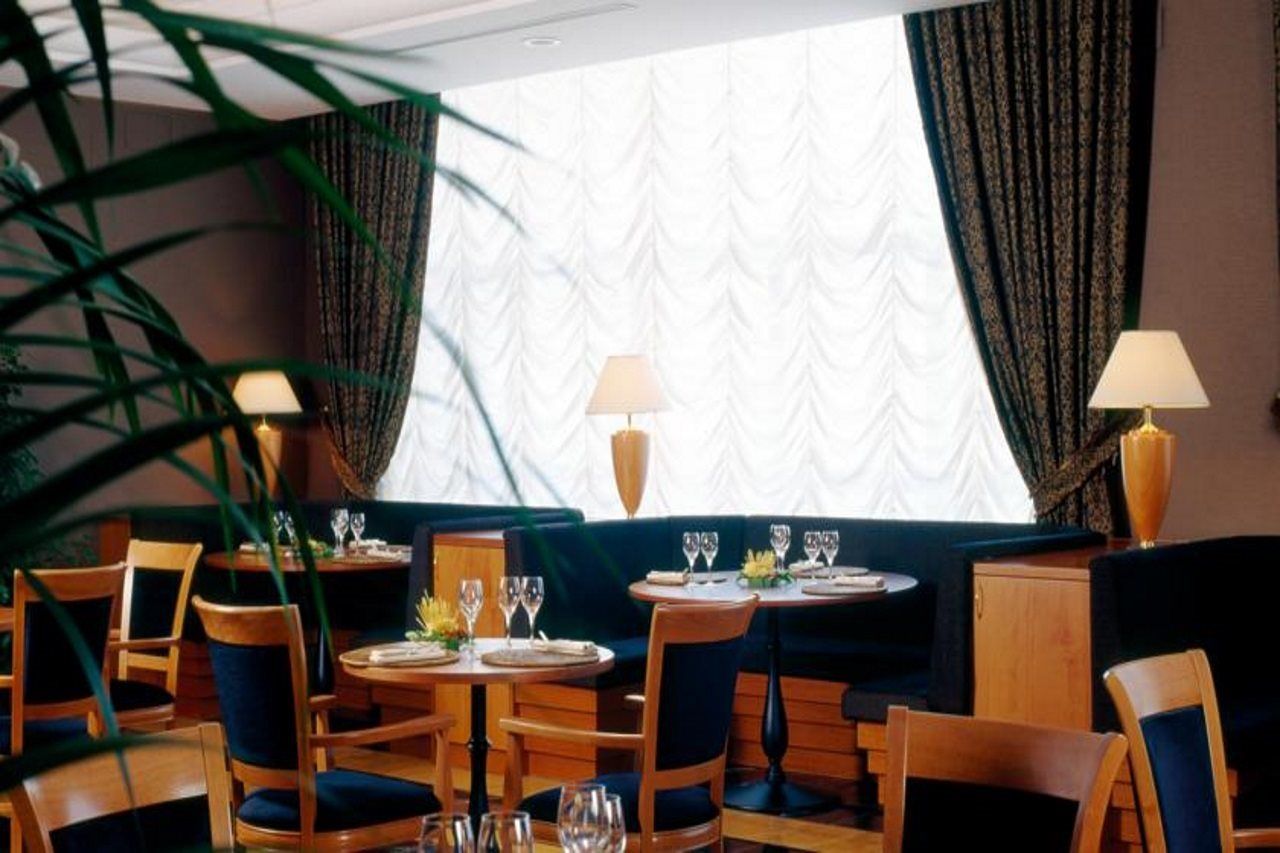 Ramada By Wyndham