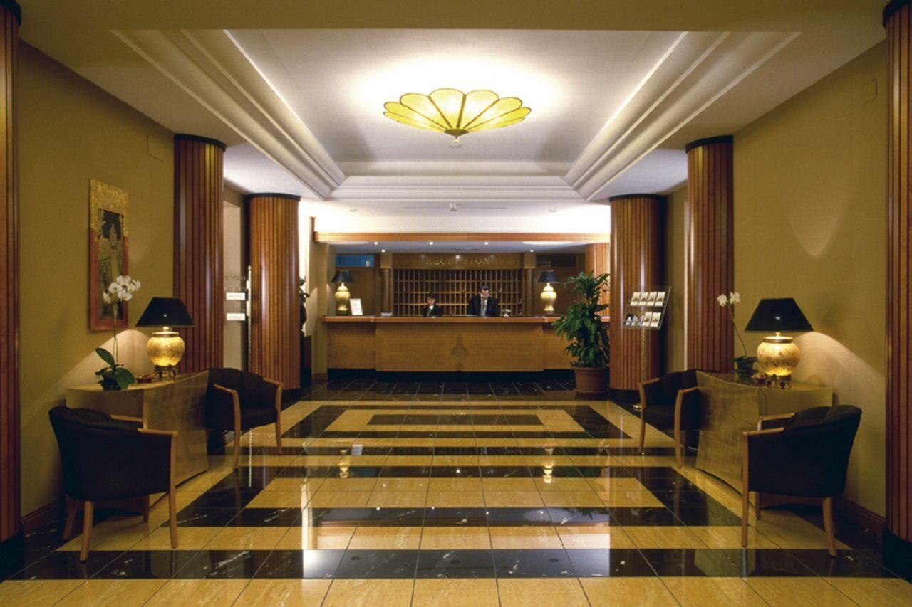 Ramada By Wyndham 4*