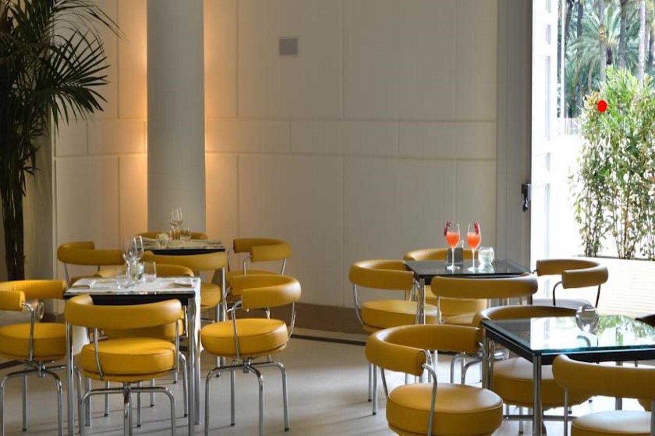 Hotel Palazzo Esedra 4*