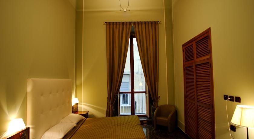 Le Stanze Del Vicere Boutique Bed & Breakfast 3*