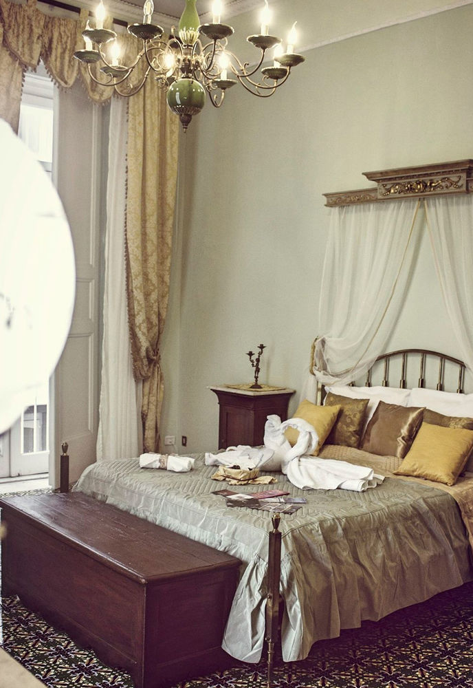 Retro Bed & Breakfast *