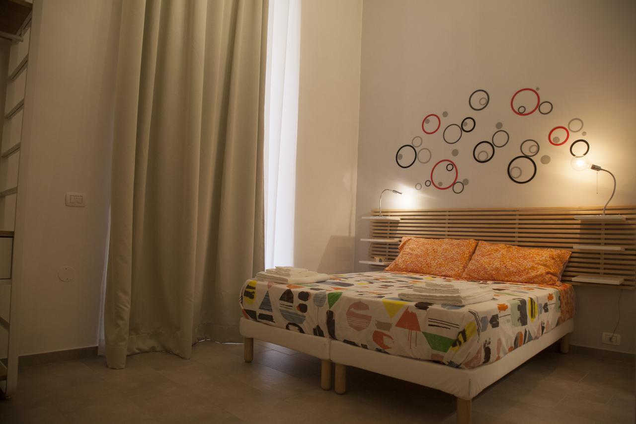 Sanbiagio, 25 3* Naples