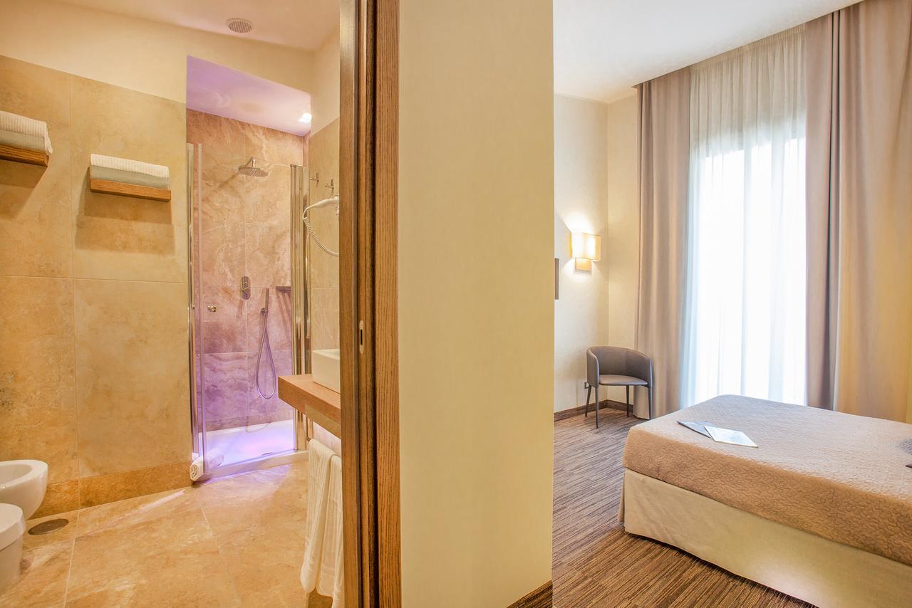 Bed & Breakfast Dimora San Felice 3*