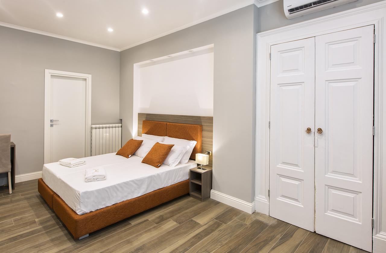Dante Maison De Charme Bed & Breakfast Naples