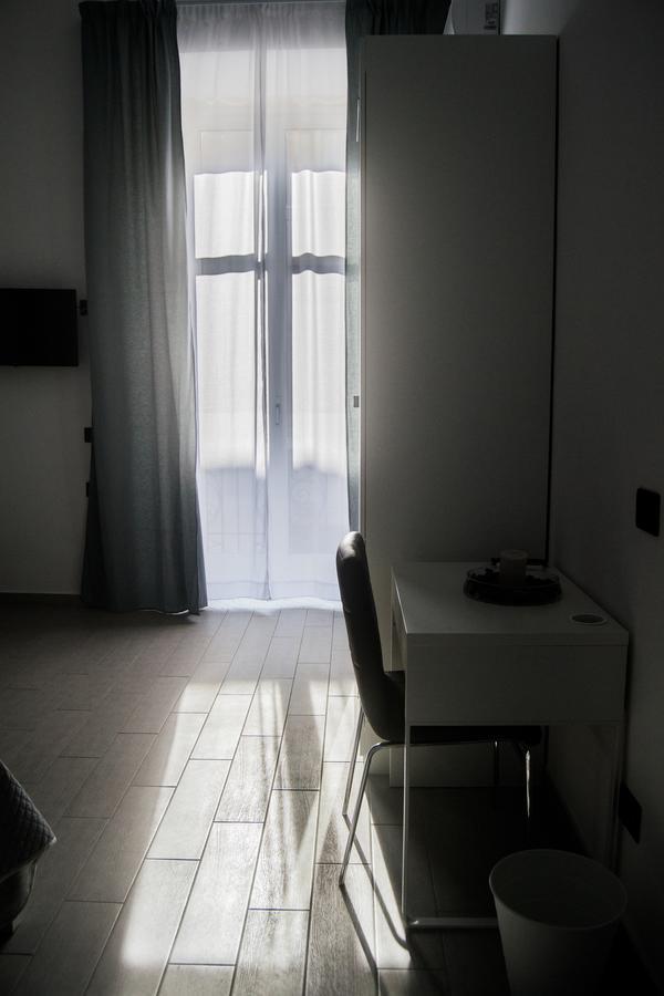 Civico 7 Naples