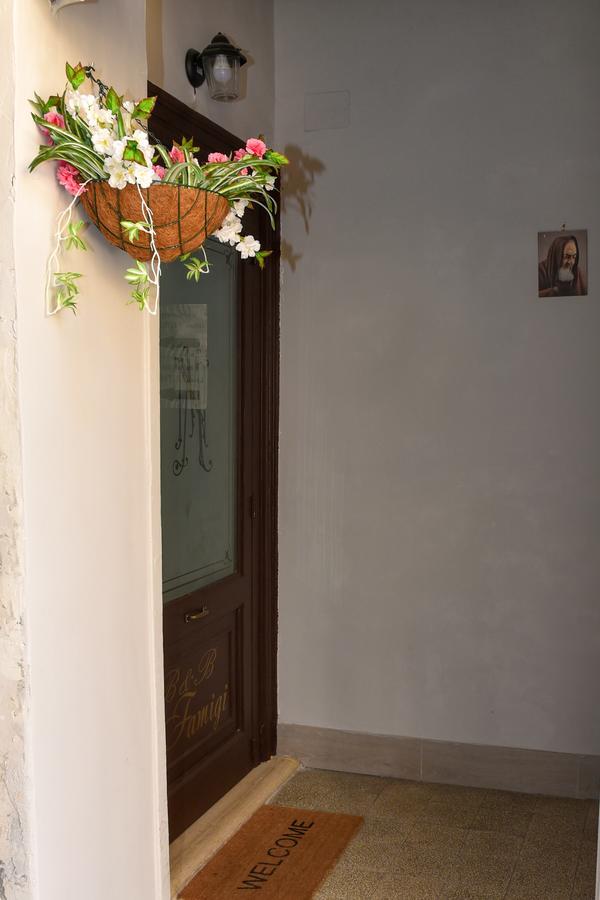 Famigi Bed & Breakfast Naples