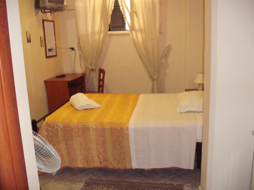 Del Conte Naples