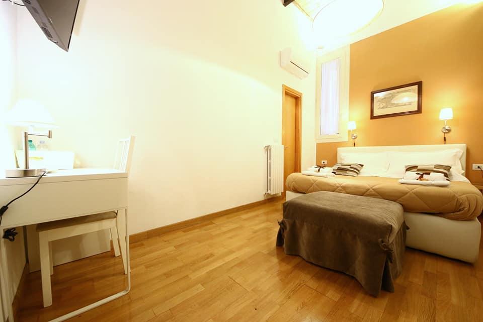 Bed & Breakfast Talismano Luxury Rooms & Apartments Naples