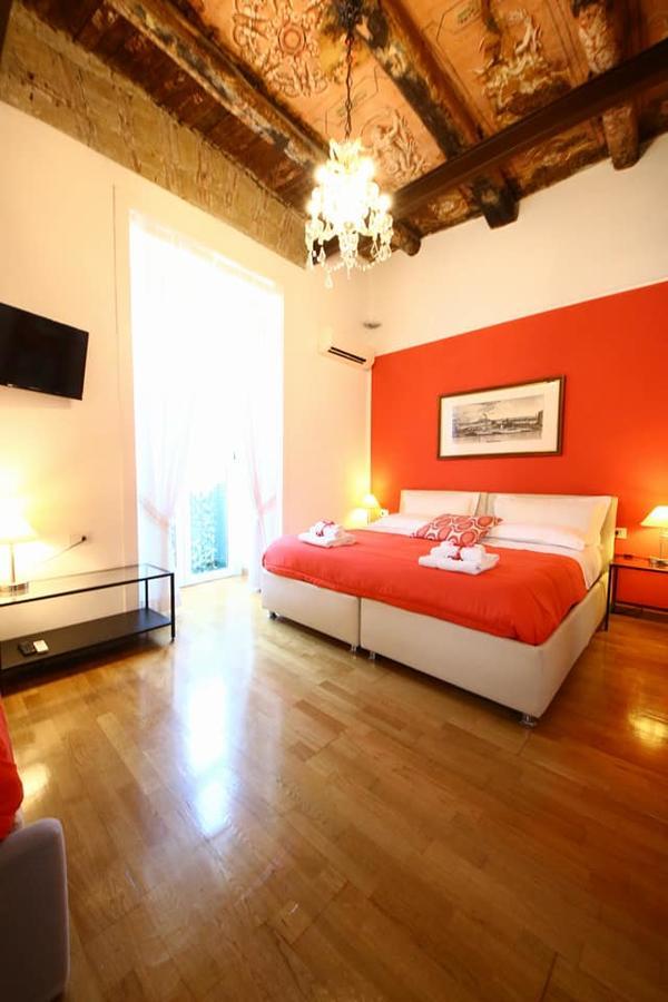 Bed & Breakfast Talismano Luxury Rooms & Apartments Naples