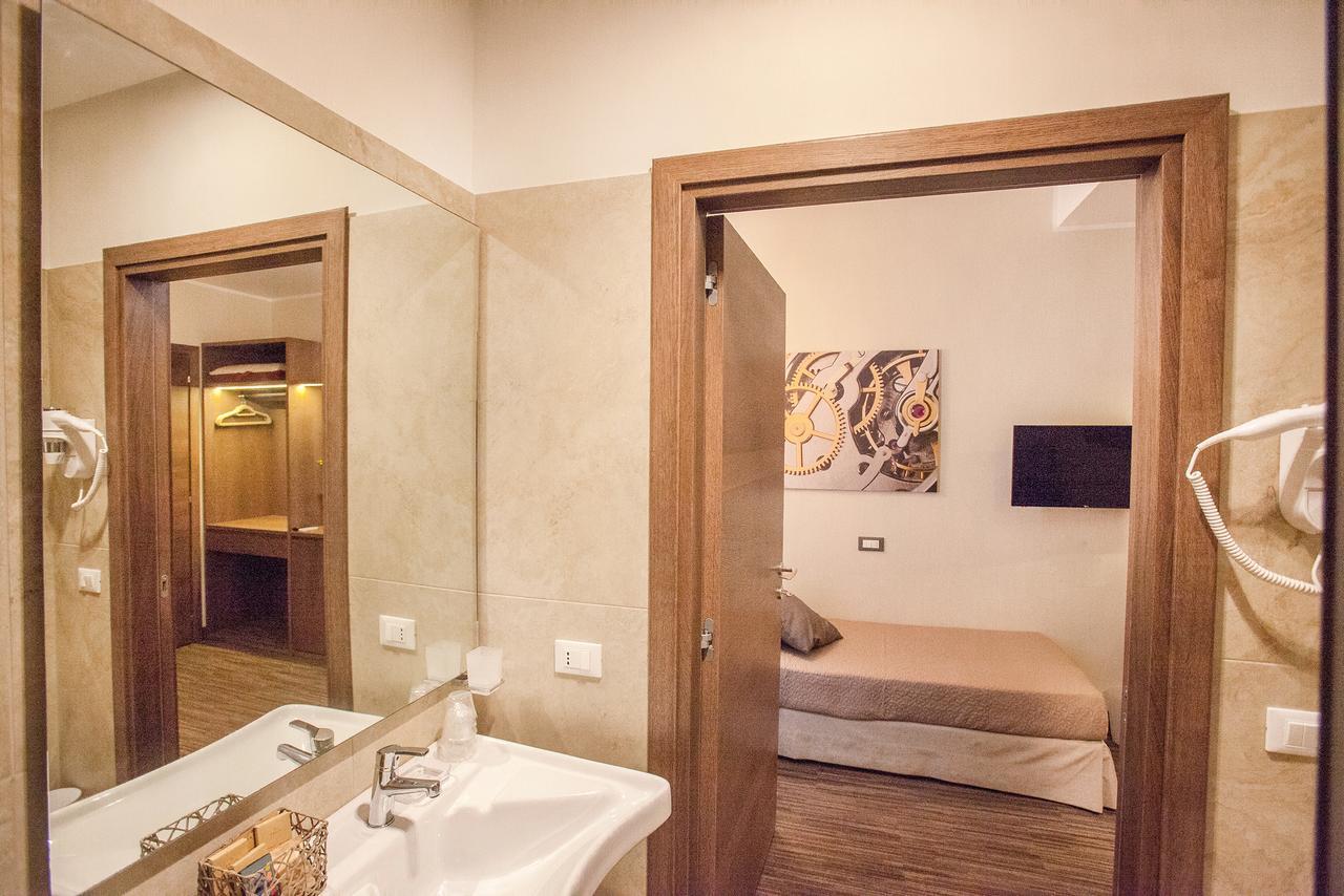 Dimora San Felice 3* Naples