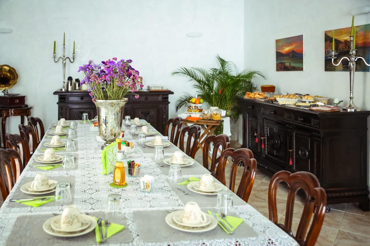 Napolimia Boutique Hotel 4*