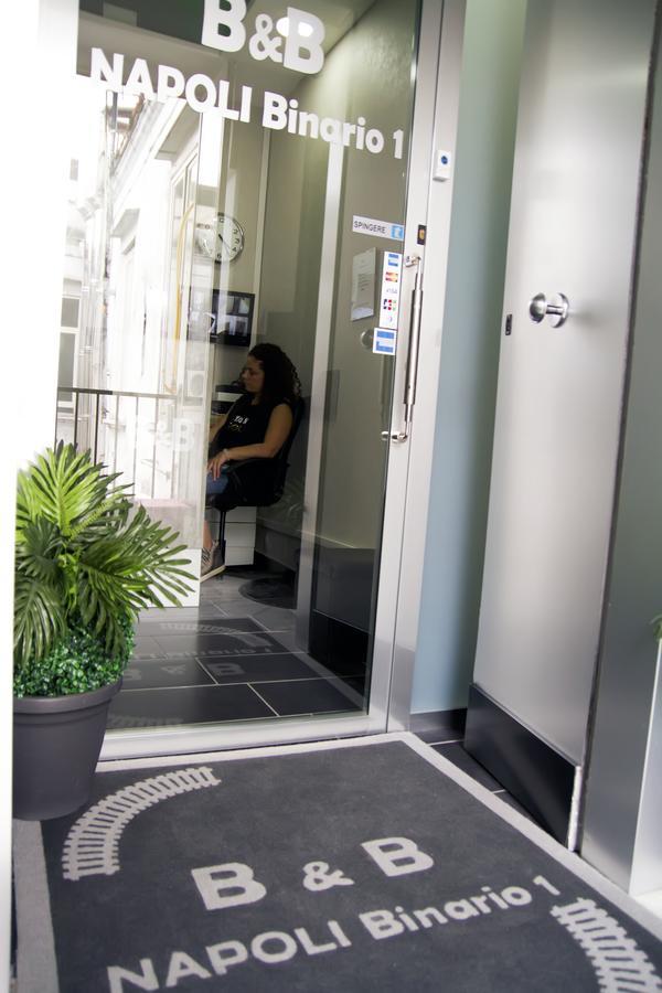 Bed & Breakfast Binario 1 Naples