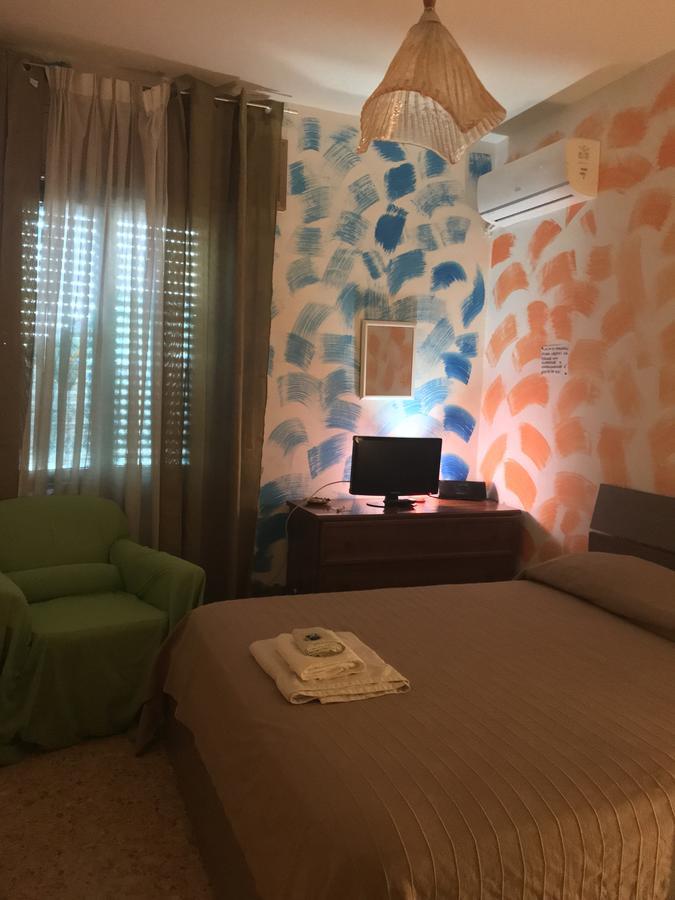 La Dimora Bed & Breakfast *