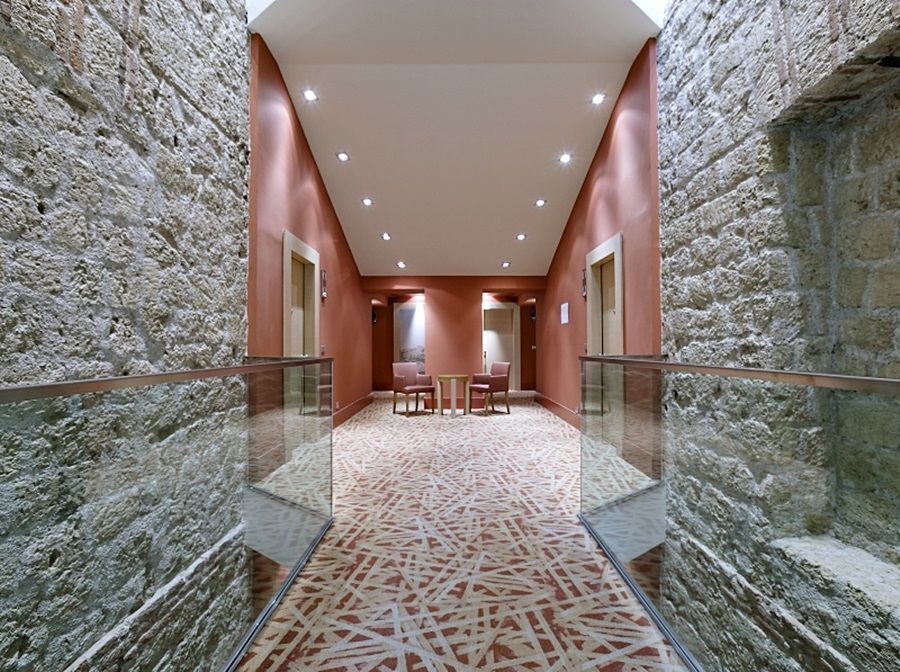 Una Hotels Napoli 4*