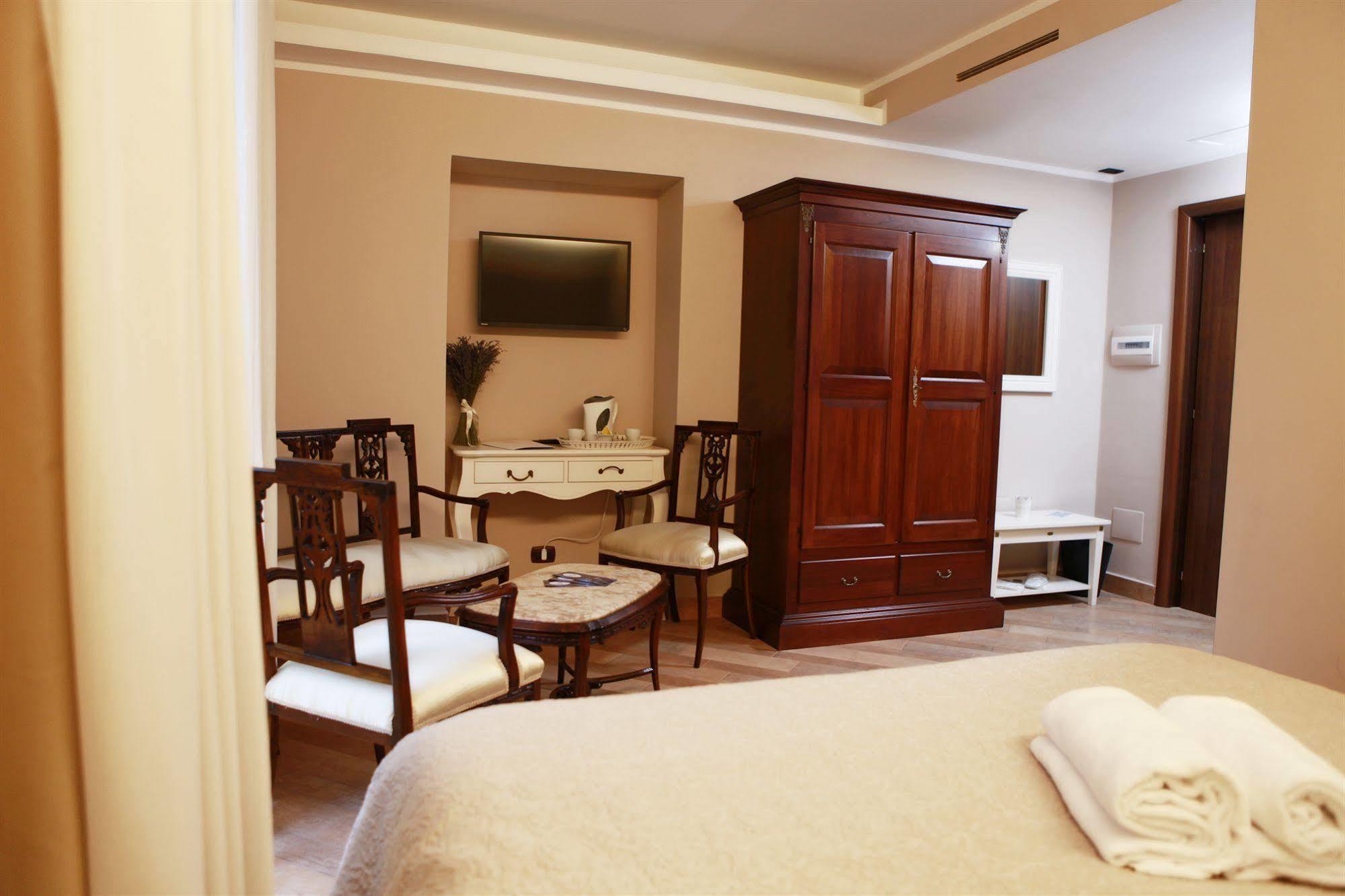 Lanfipe Palace Hotel Naples