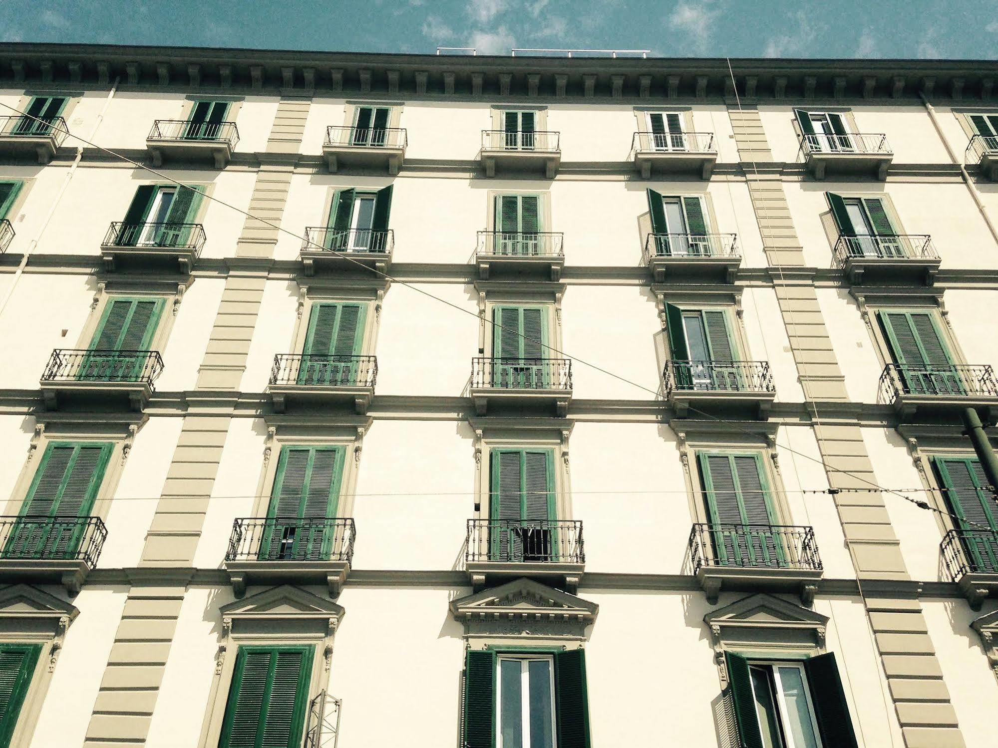 Hotel B&B Hotel Napoli 3*