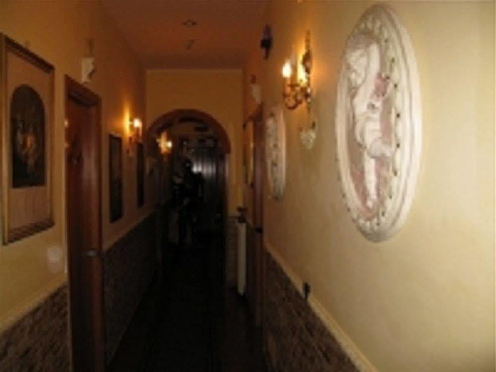 Enea Naples