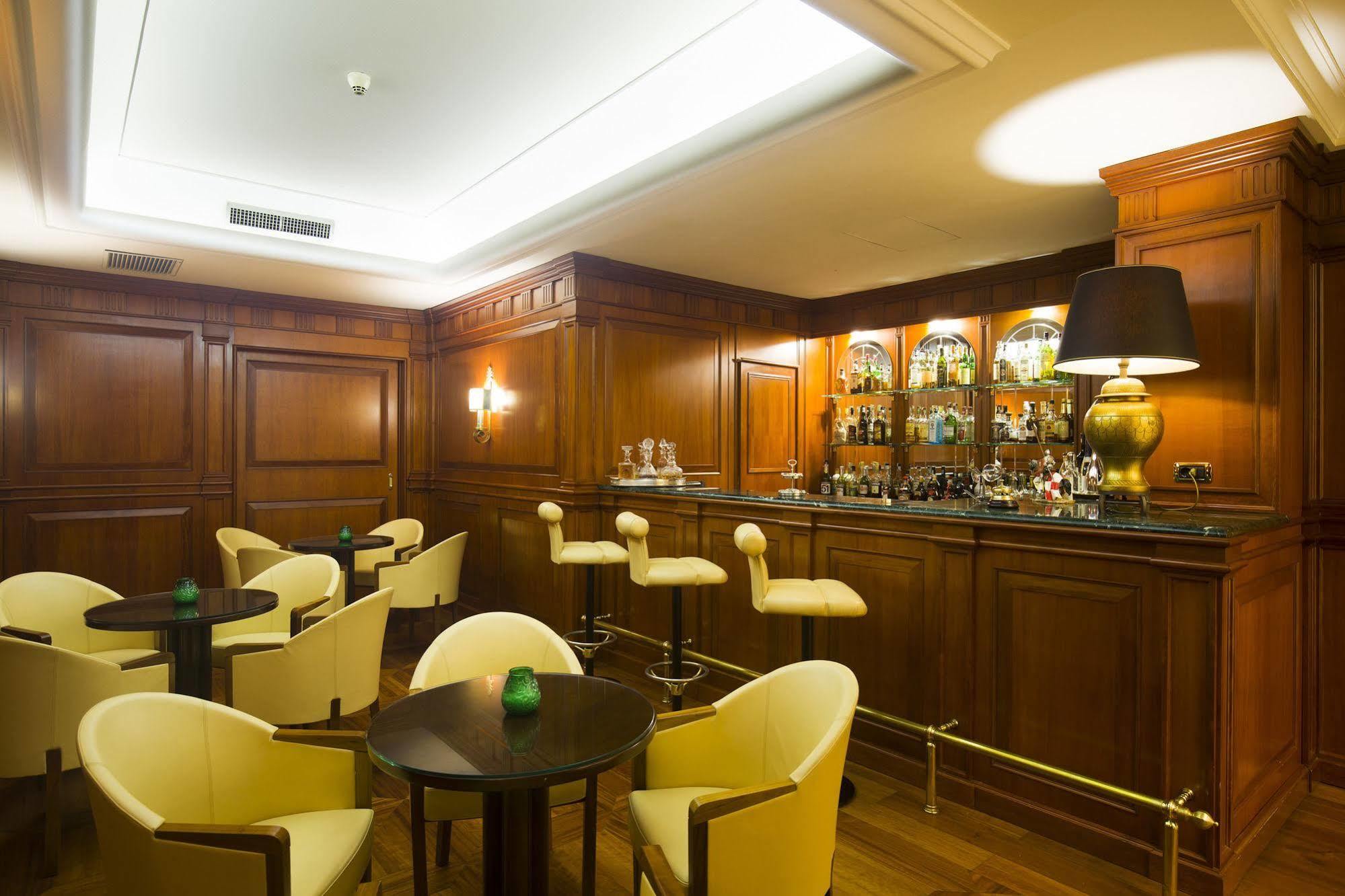 Palazzo Alabardieri Hotel
