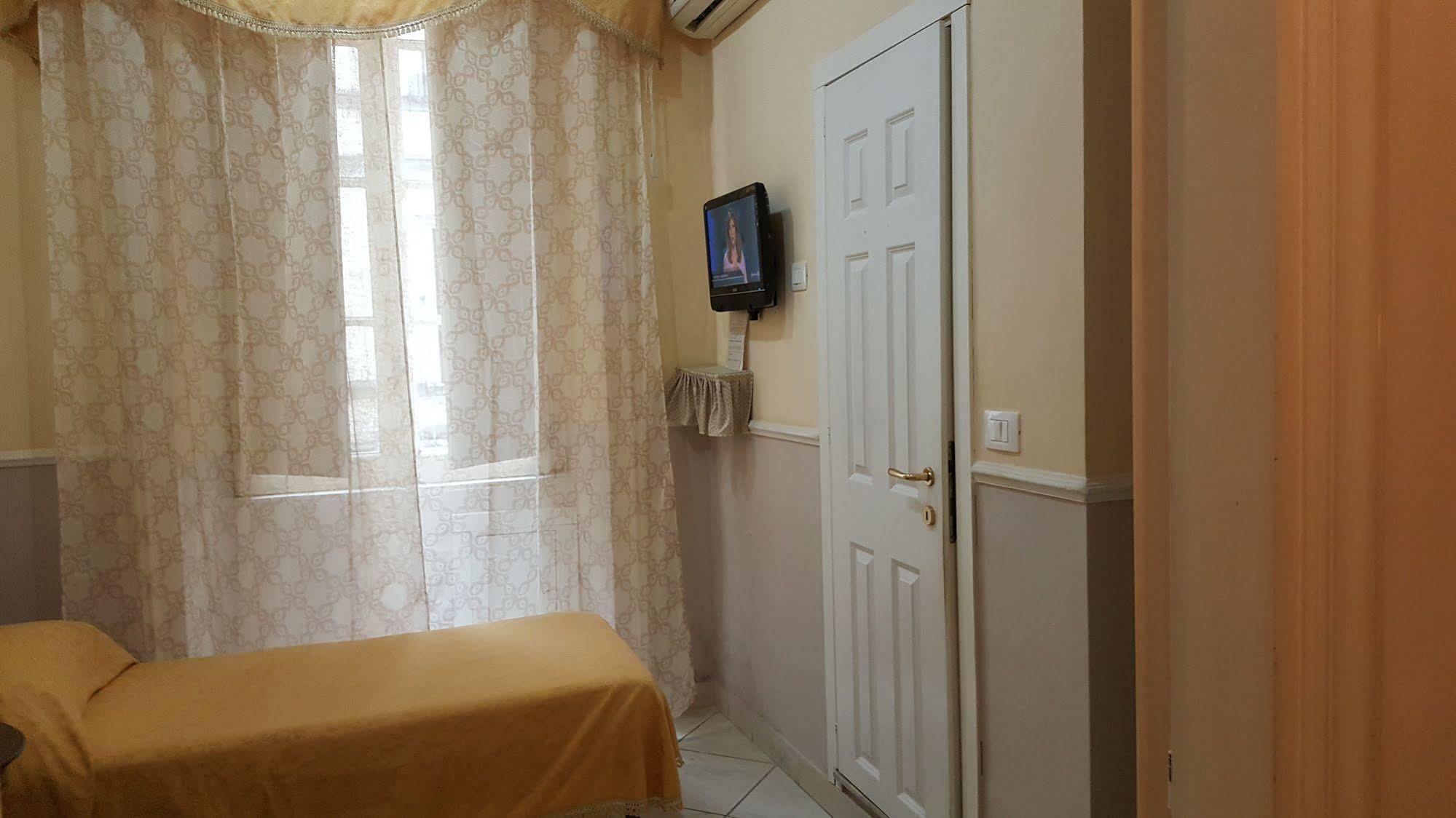 Guest house Bed & Breakfast Napoli Centrale Naples