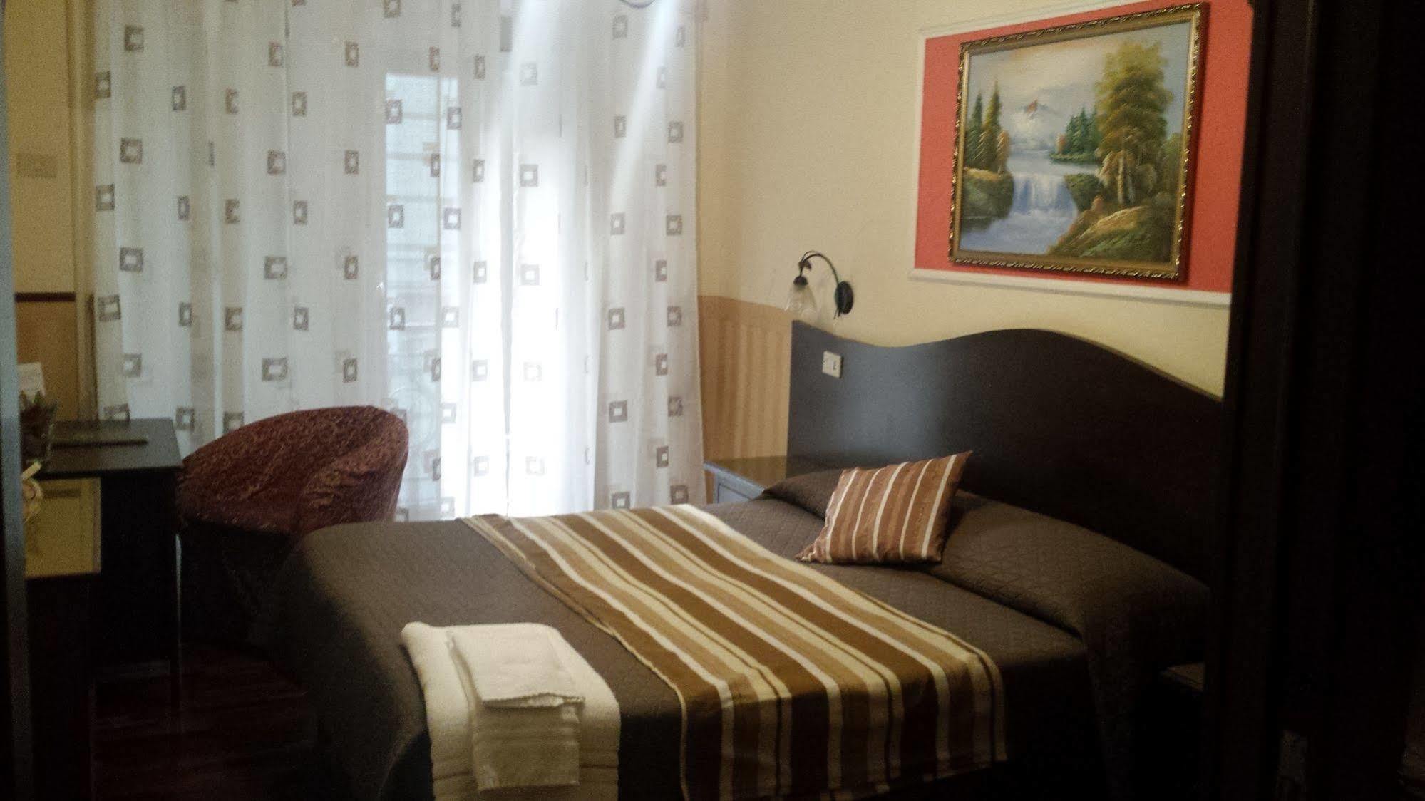 Bed & Breakfast Napoli Centrale Guest house 3*