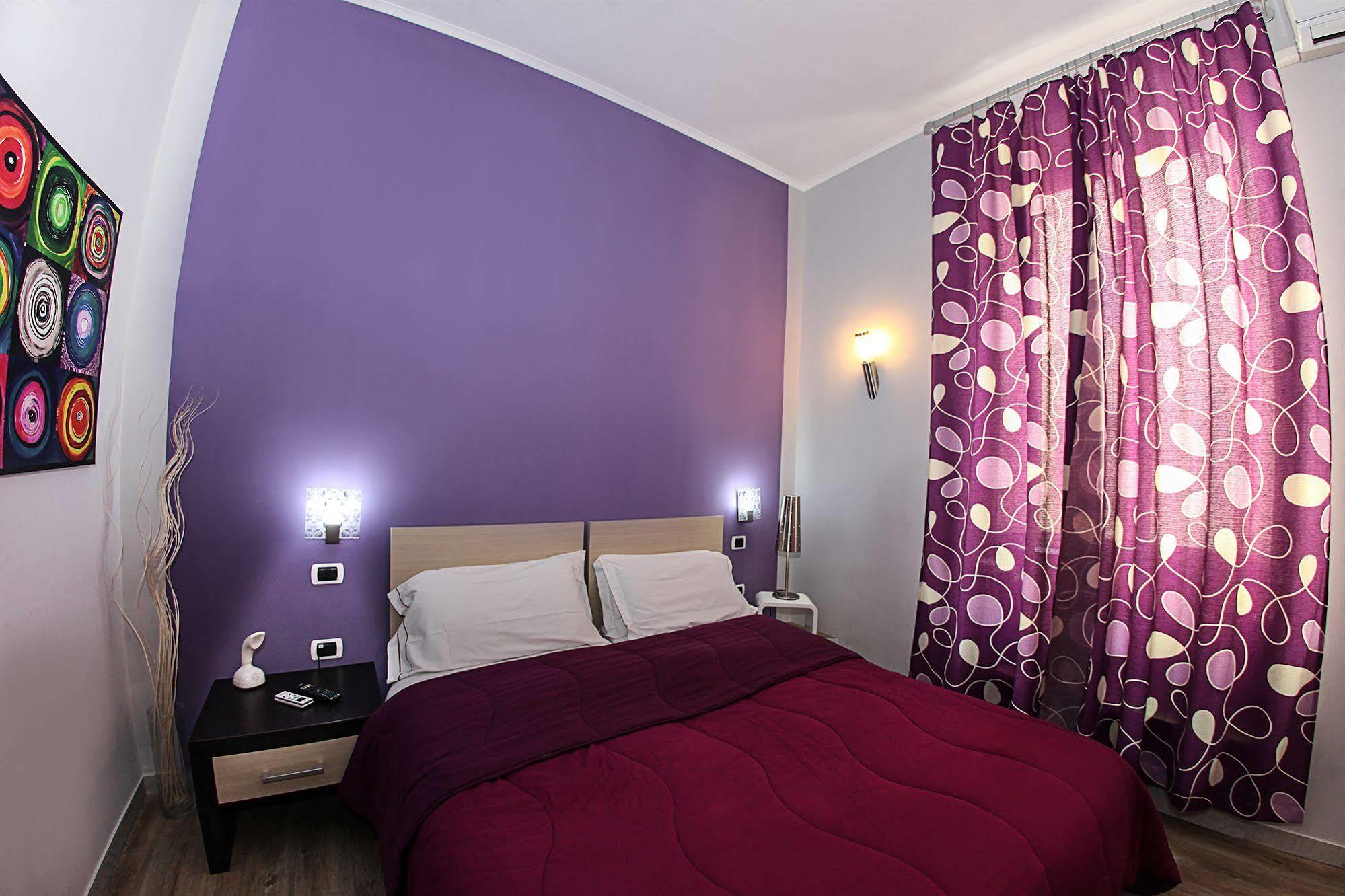 Hotel H Boutique 3*