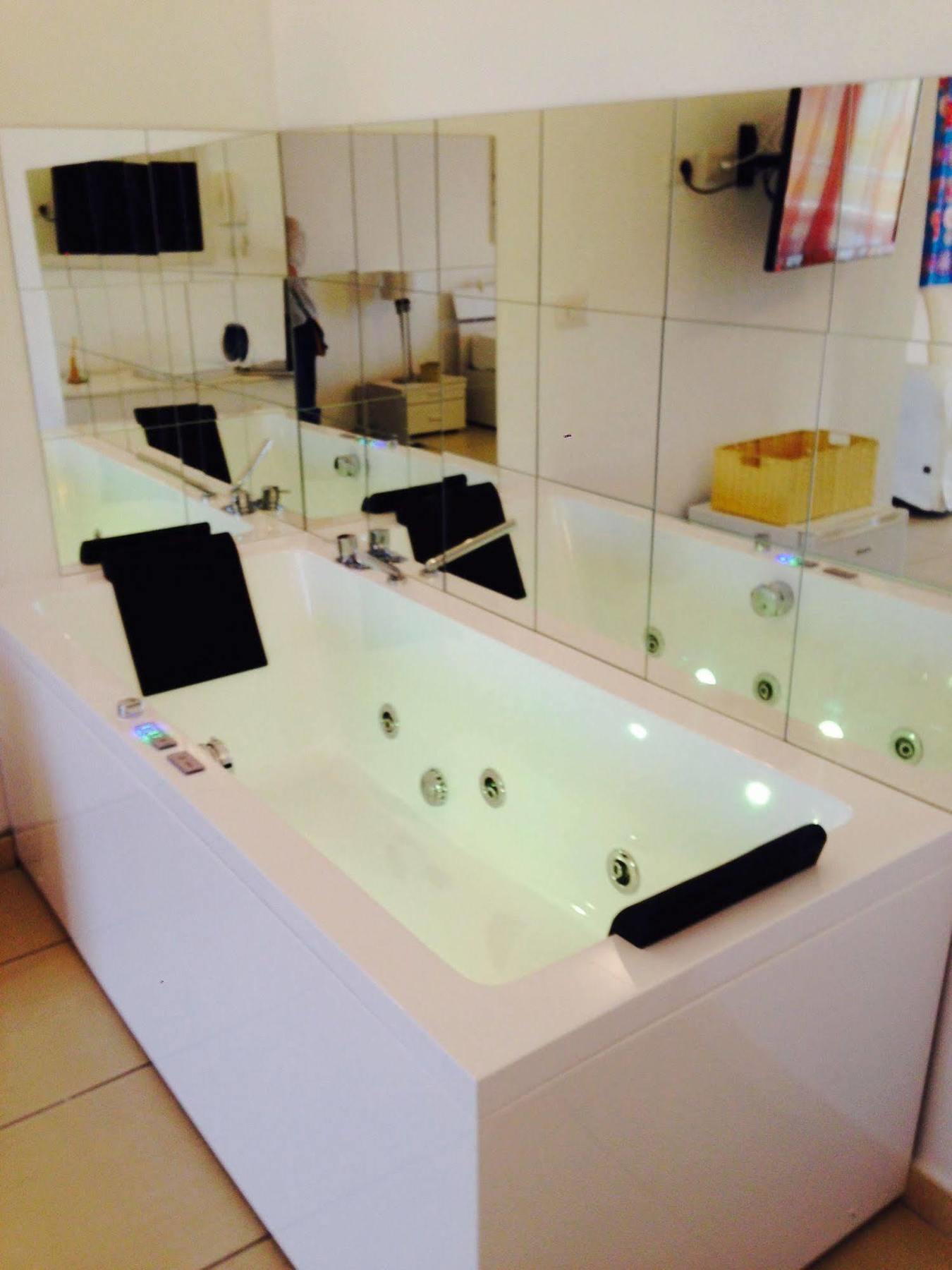 Marina Resart Rooms & Suite Bed & Breakfast Naples
