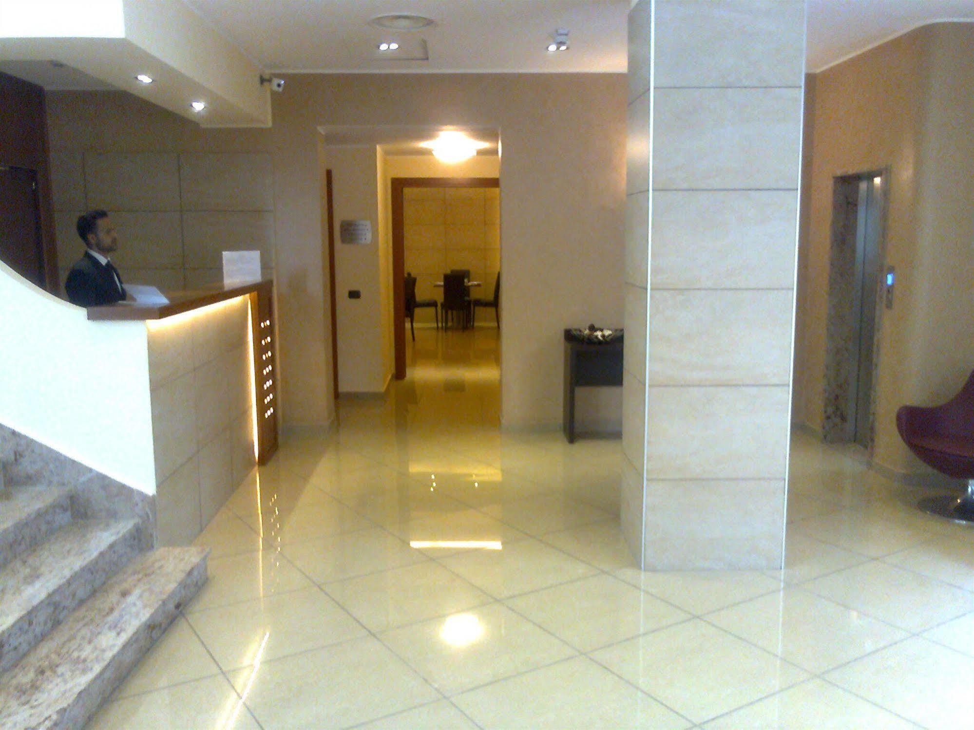 Hotel Tiempo 3*