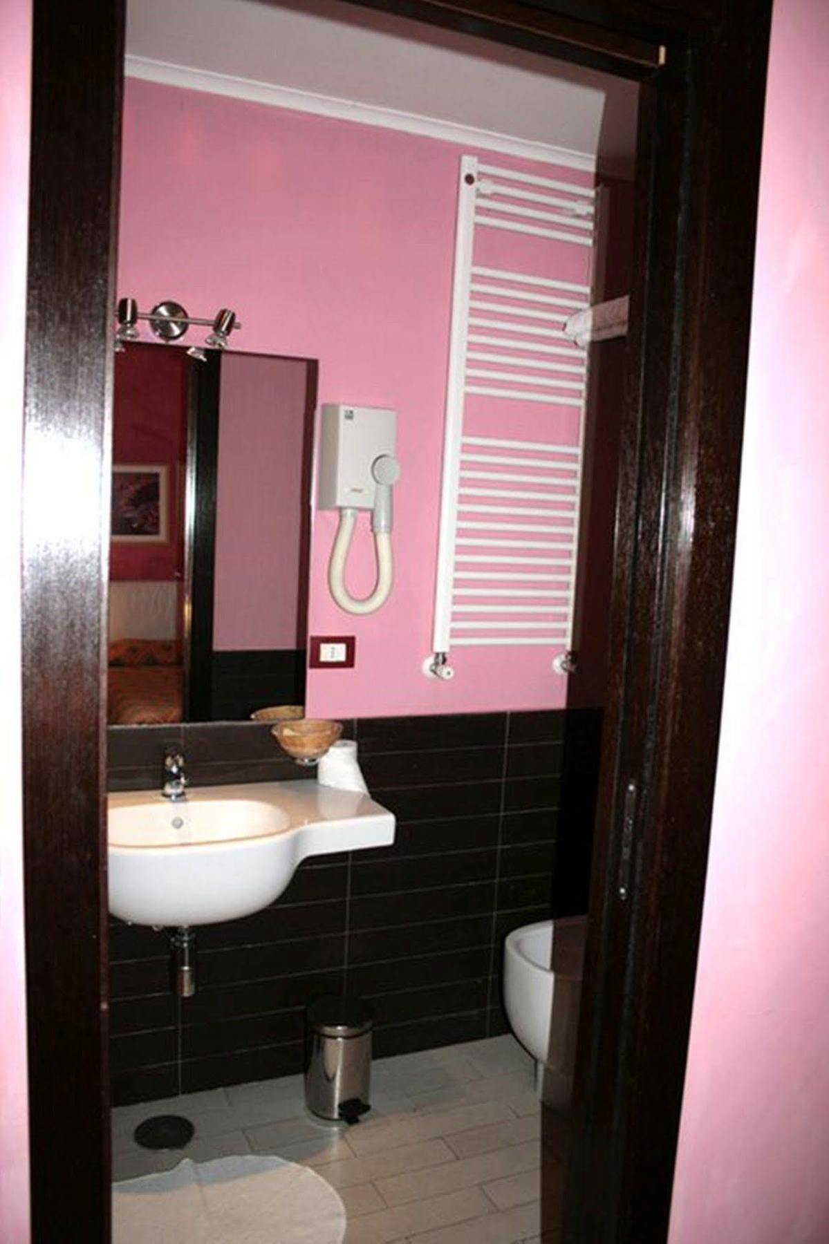 Bed & Breakfast Rainbow *