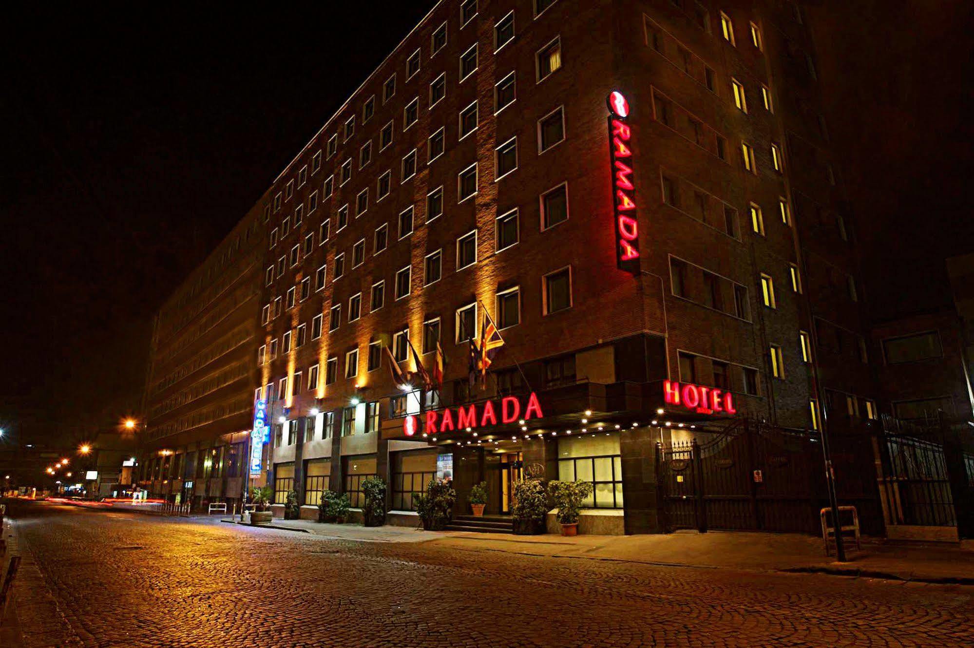 Hotel Ramada By Wyndham Naples