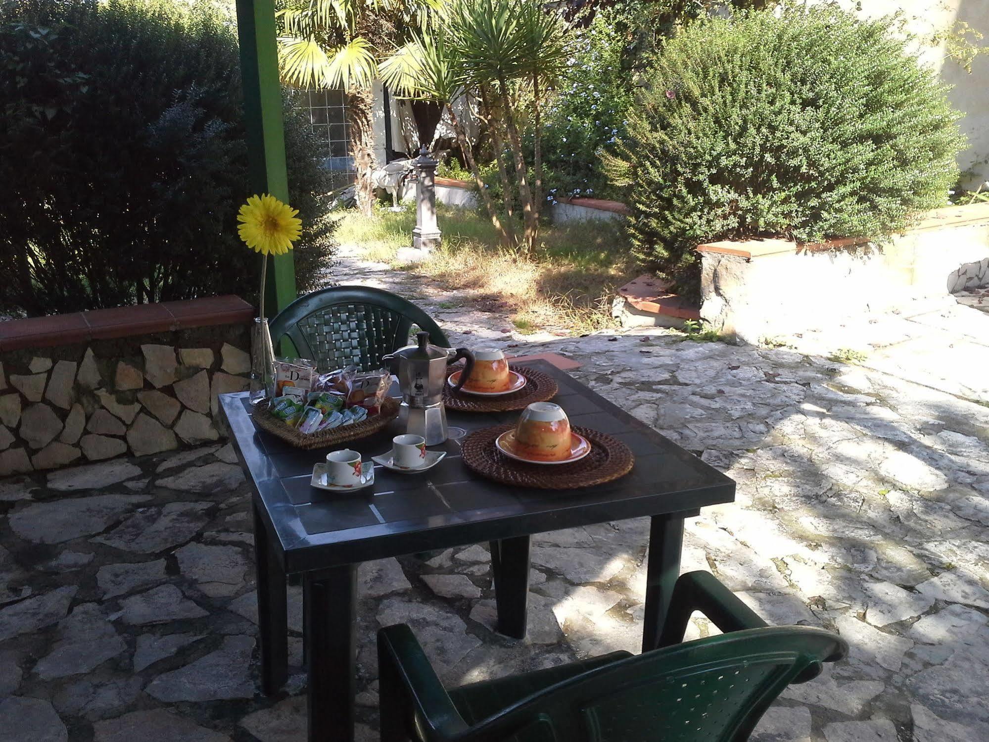 Giardini Di Capodimonte * Naples