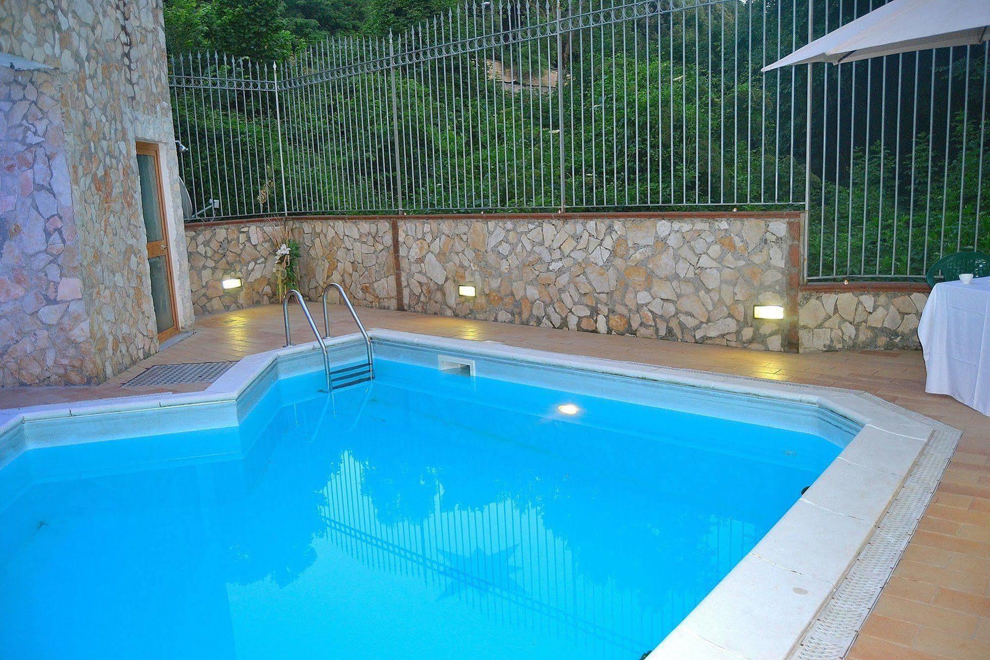 I Giardini Di Capodimonte 2 Bed & Breakfast
