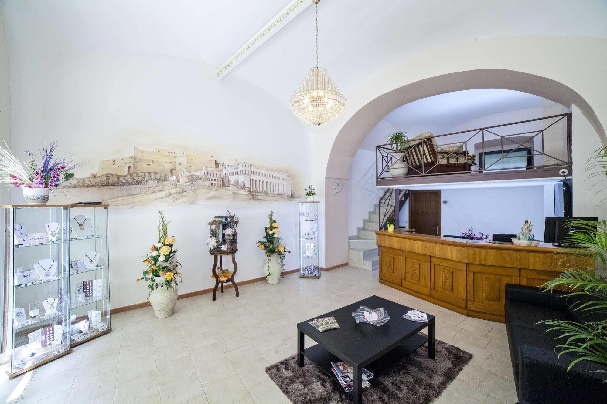 Aparthotel Confalone Naples