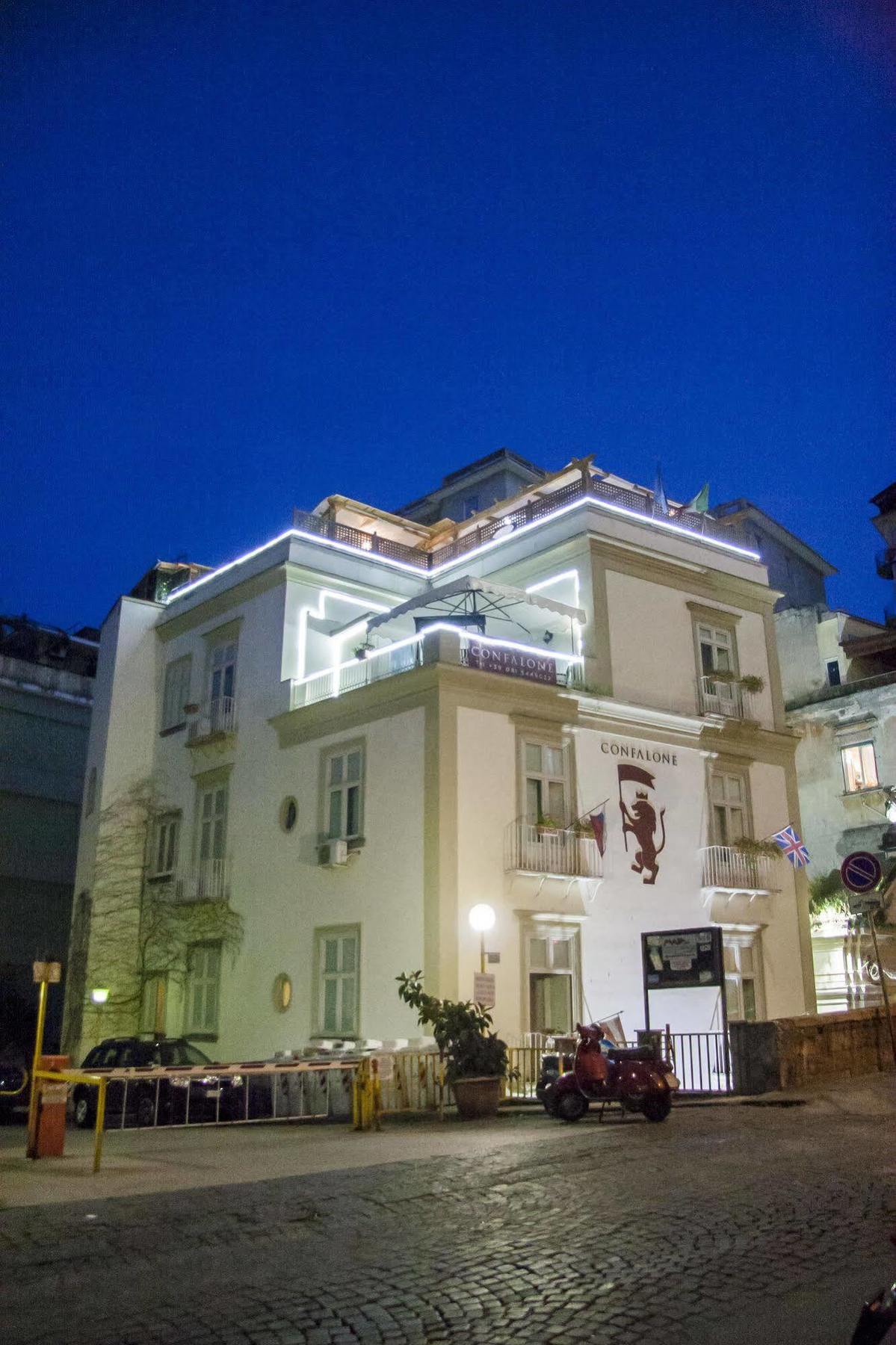 Confalone Aparthotel 2*