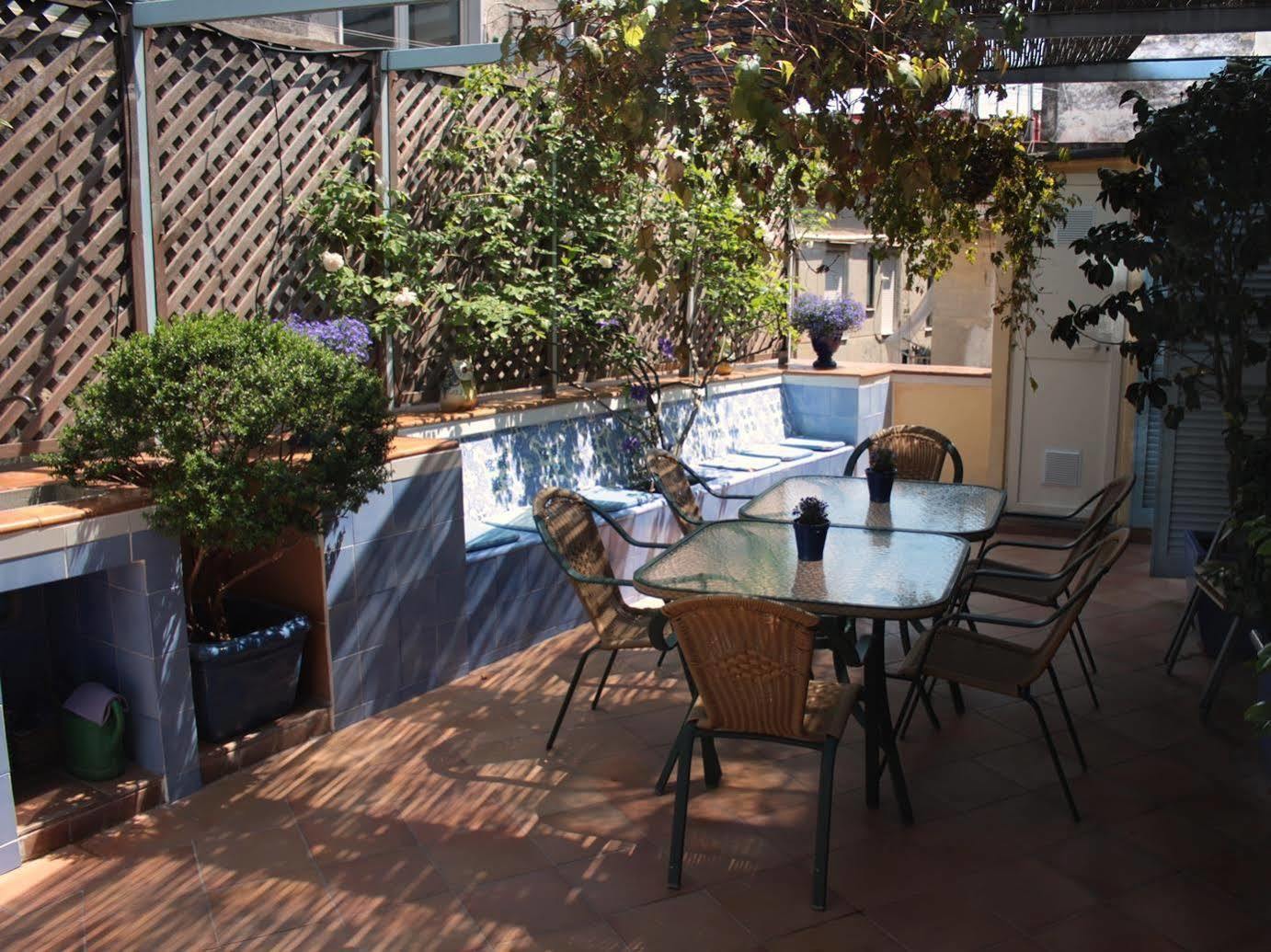 Dimora Dei Giganti Bed & Breakfast Naples