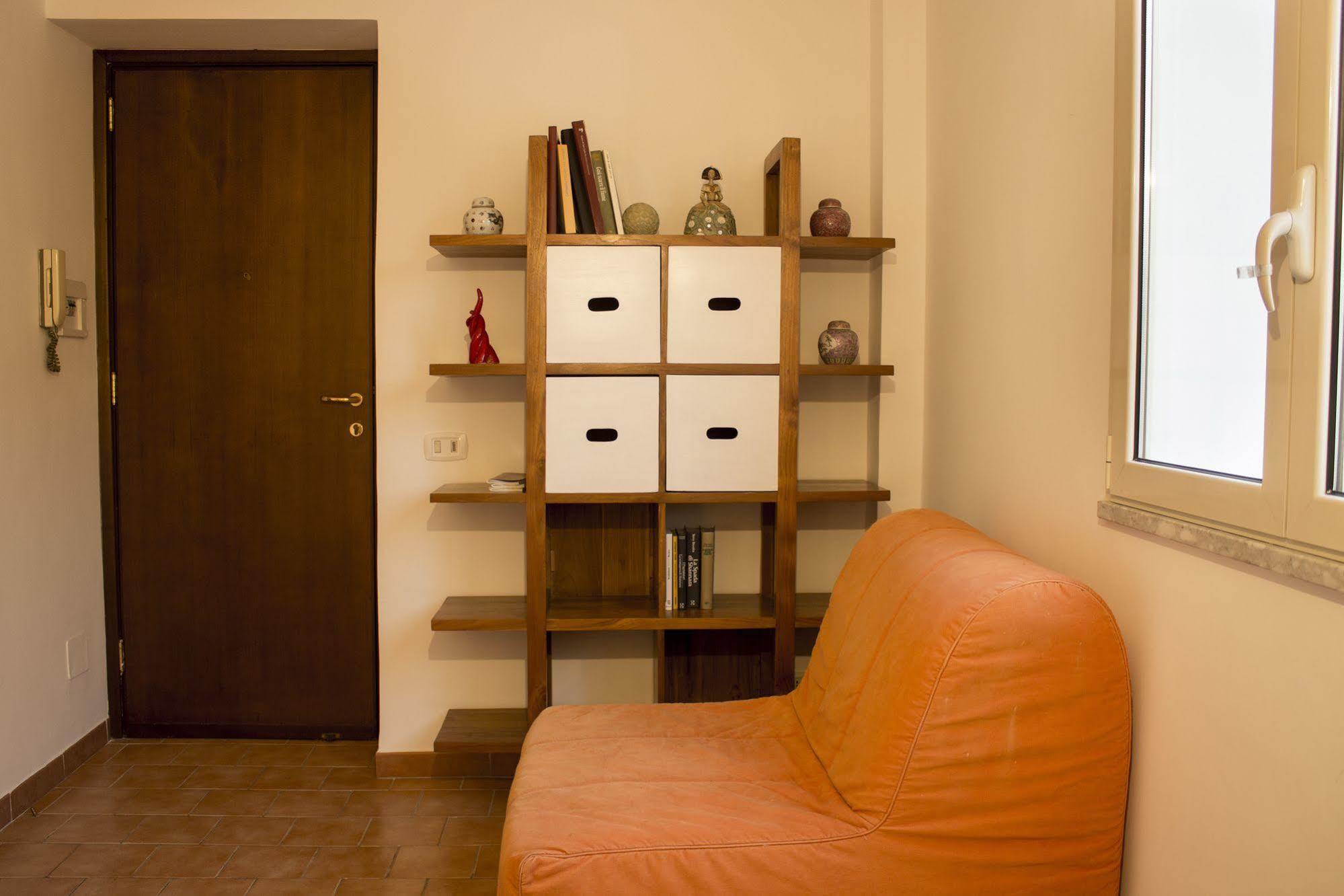 Guest house Sui Tetti Di Naples